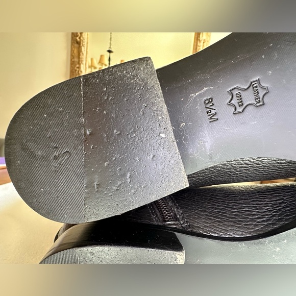 Tory Burch riding boots; gold logo hardware; 8.5M; gently used; excellent cond’n - Picture 4 of 9